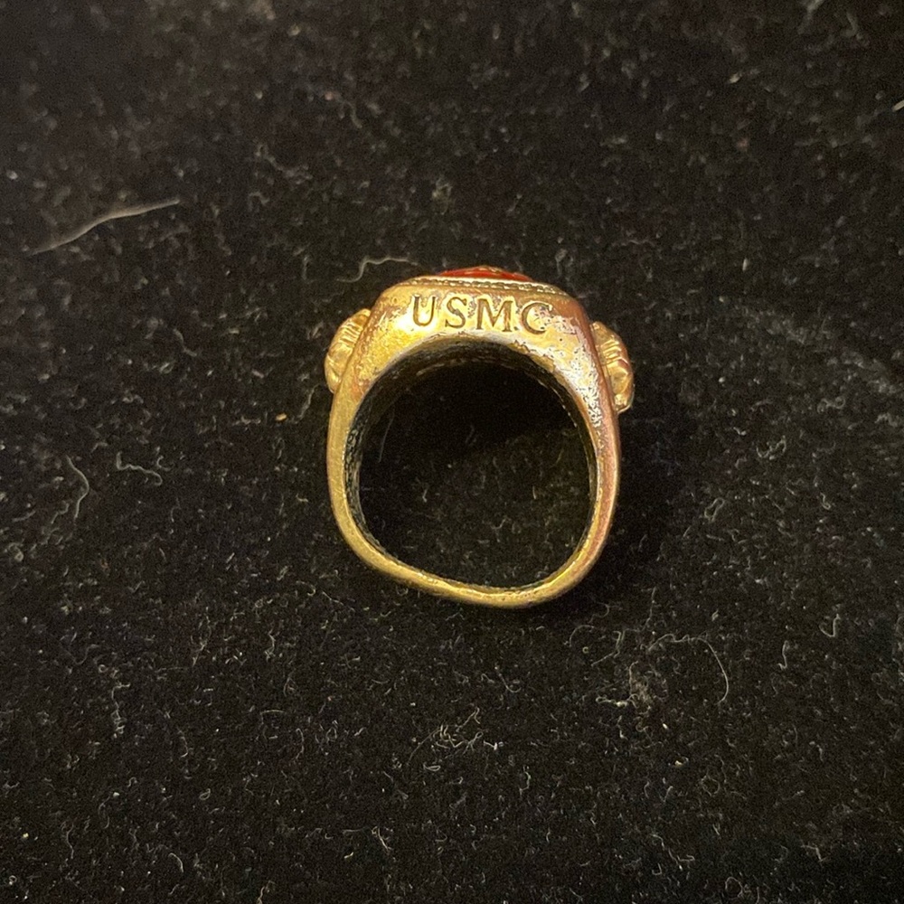 Gold and Red Marine Corps Ring Milton - Picture 11 of 16